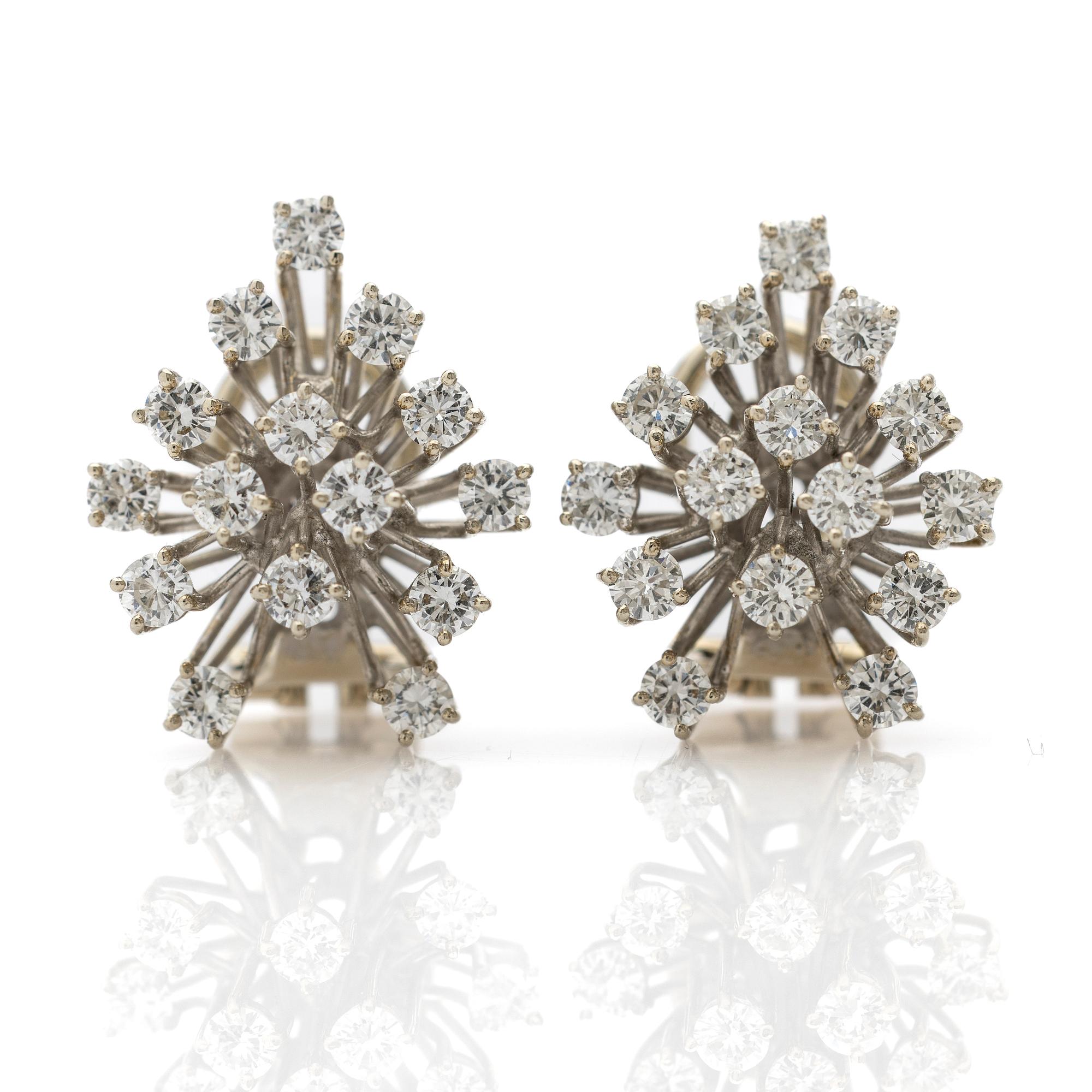Earrings, a pair, 18k white gold and brilliant-cut diamonds.