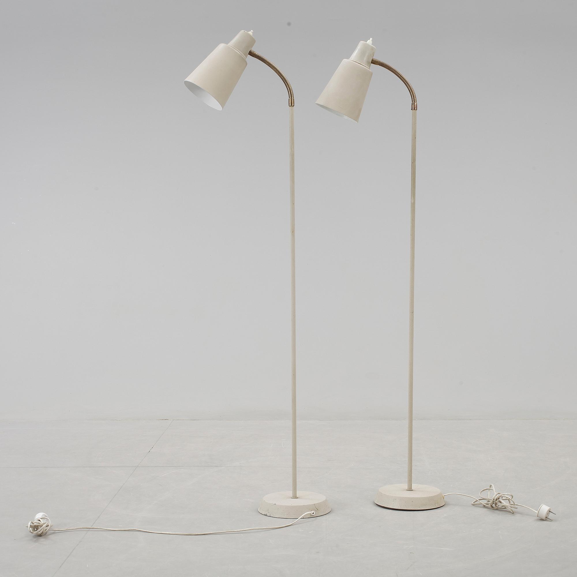 GOLVLAMPOR, ett par, 1950-tal.