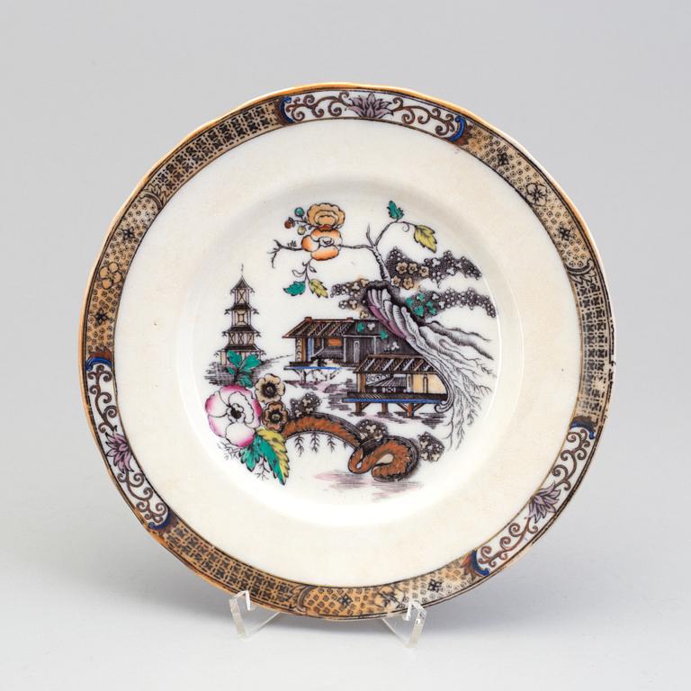 A Rörstrand 'Japan' dinner service, early 20th century (56 pieces).
