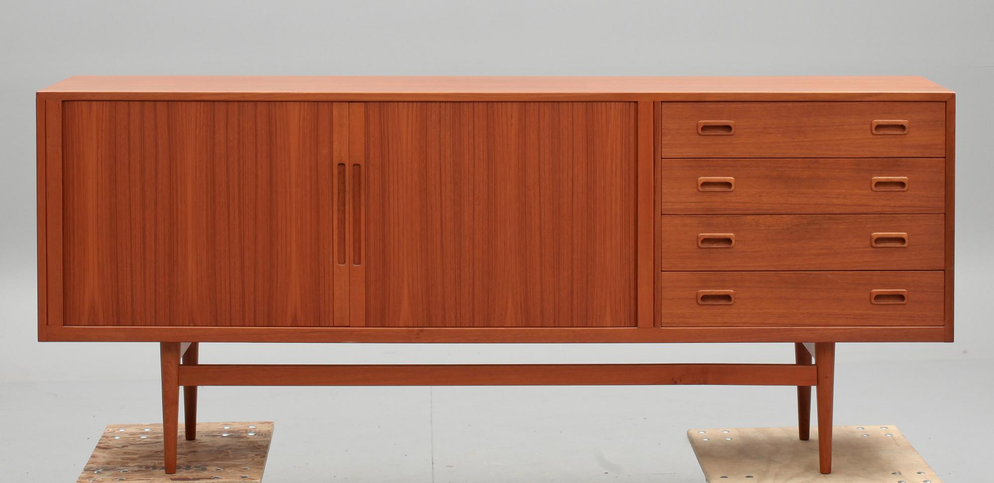 SIDEBOARD, 1900-talets andra hälft.