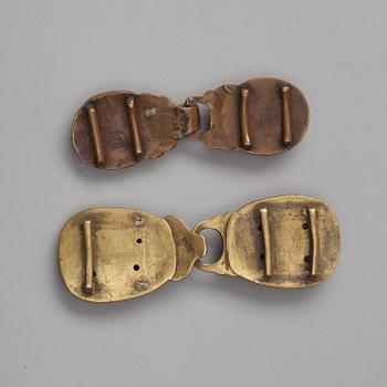 Two gilt copper alloy belt buckles, Qing dynasty (1664-1912).