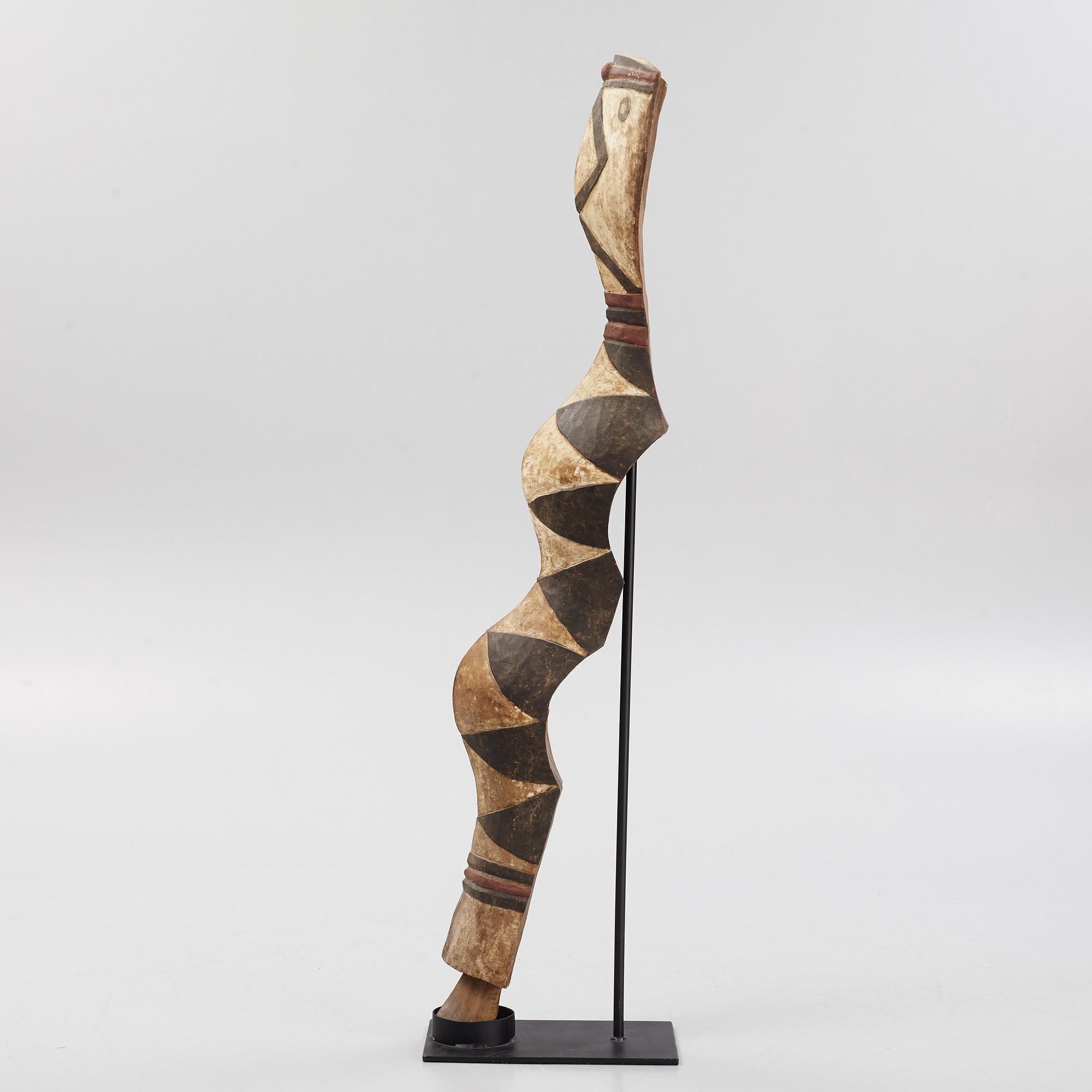 A sculpture, "a-Mantsho-ña-Tshol", reportedly from Baga, Senegal, from the second half of the 20:th century.