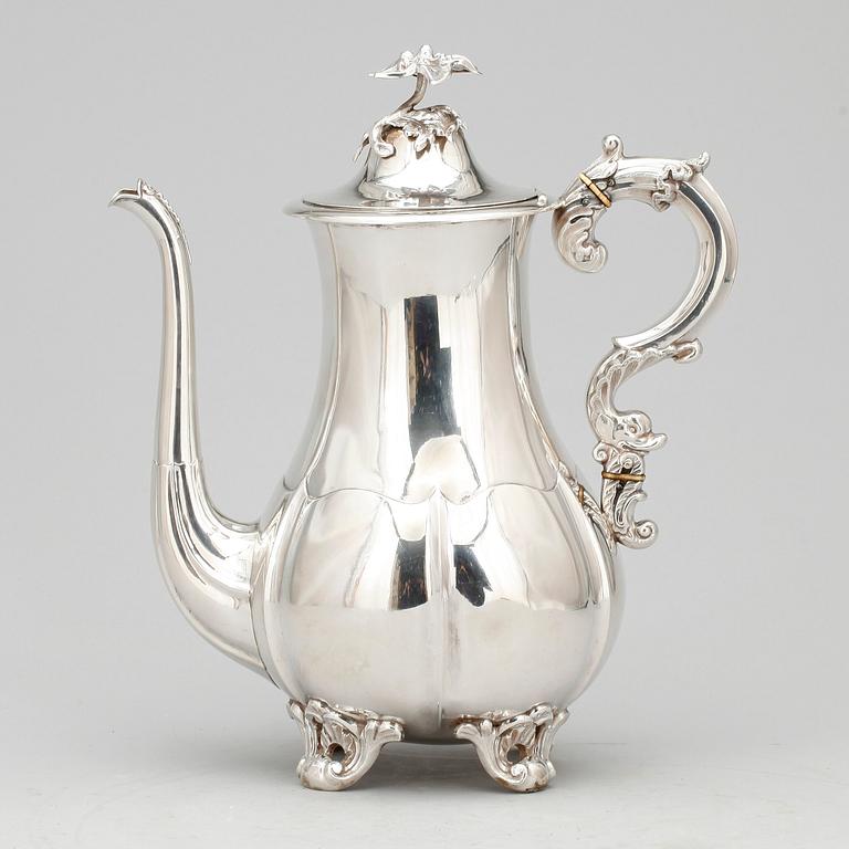 KAFFEKANNA, silver, Gustaf Möllenborg Feron, Stockholm, 1872. Vikt ca 730 gram.