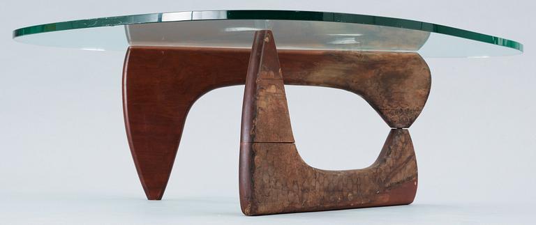 An Isamu Noguchi 'Noguchi' sofa table, Herman Miller, USA.