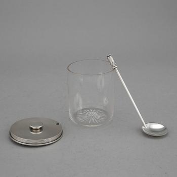 BURK för MARMELAD med tillhörande SKED, glas samt sterling silver, Sigvard Bernadotte för Georg Jensen, 1933-44.