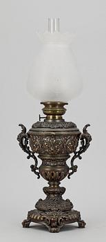 FOTOGENLAMPA, nyrenässans, 1800-talets slut.