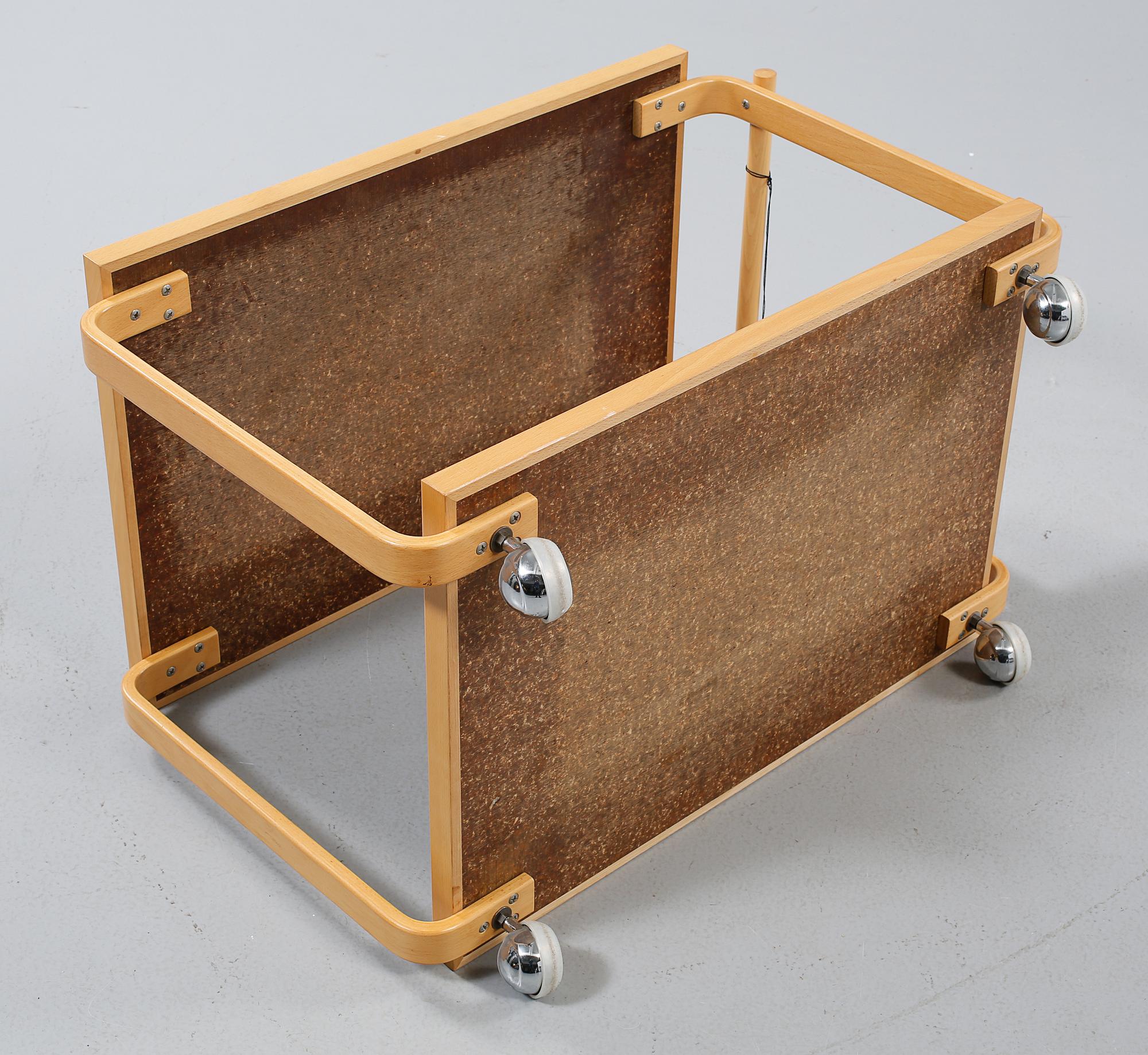 SERVERINGSVAGN, 1900-talets andra hälft.