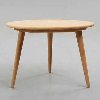 HANS J WEGNER, a "CH08" coffee table for Carl Hansen & Søn, Denmark.