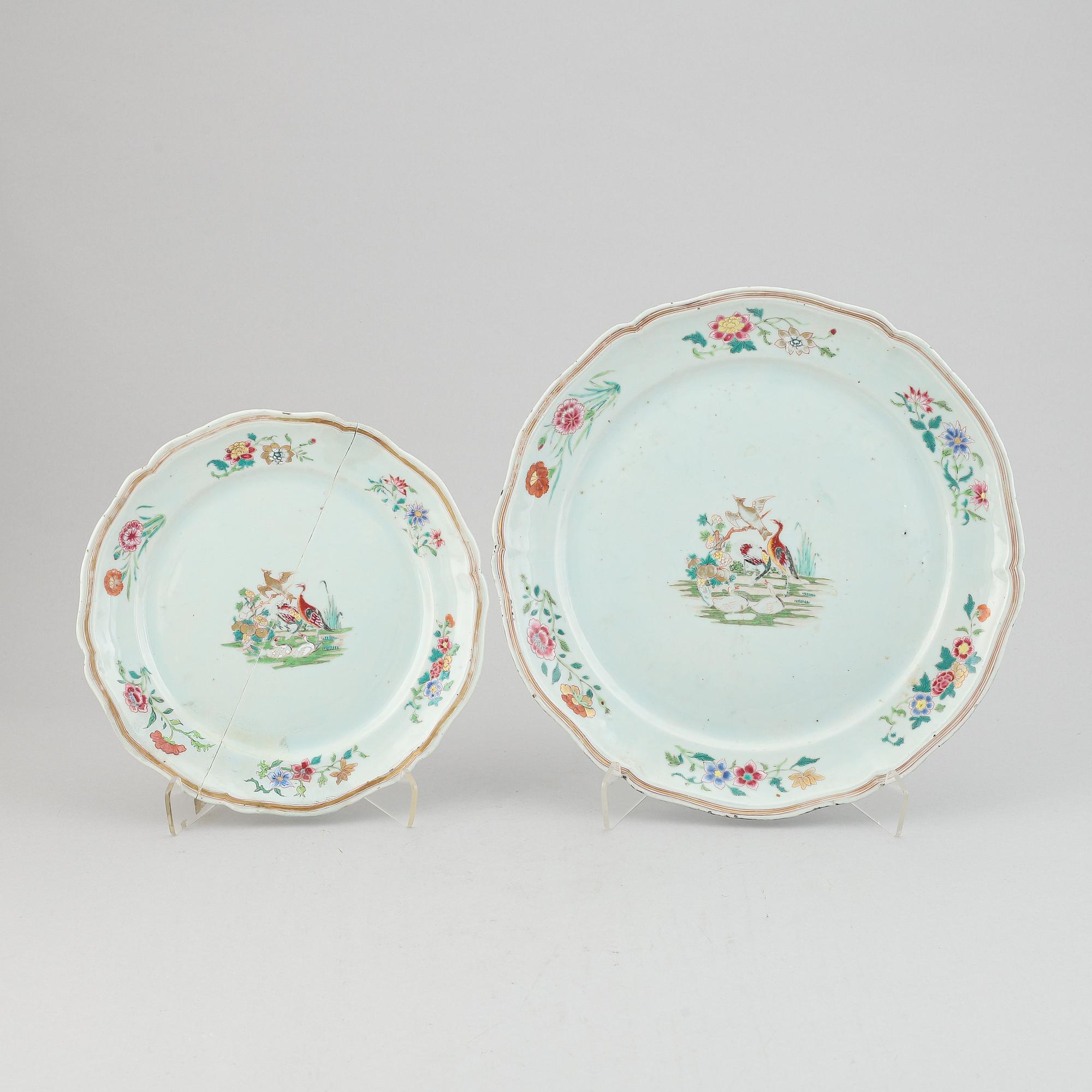 Fat, två stycken, kompaniporslin. Qingdynastin, Qianlong (1736-95).