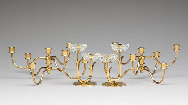 PARTI LJUSSTAKAR och KANDELABRAR, bl a Ystad metall, 2 par.