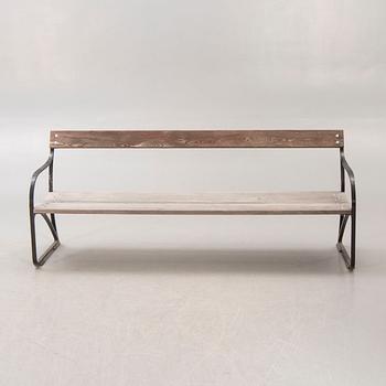 Garden sofa, Näfveqvarn's factory, mid-20th century.