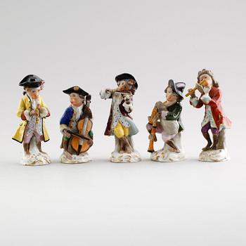 FIGURER, 5 st, porslin, Sitzendorf, 1900-talets första hälft.