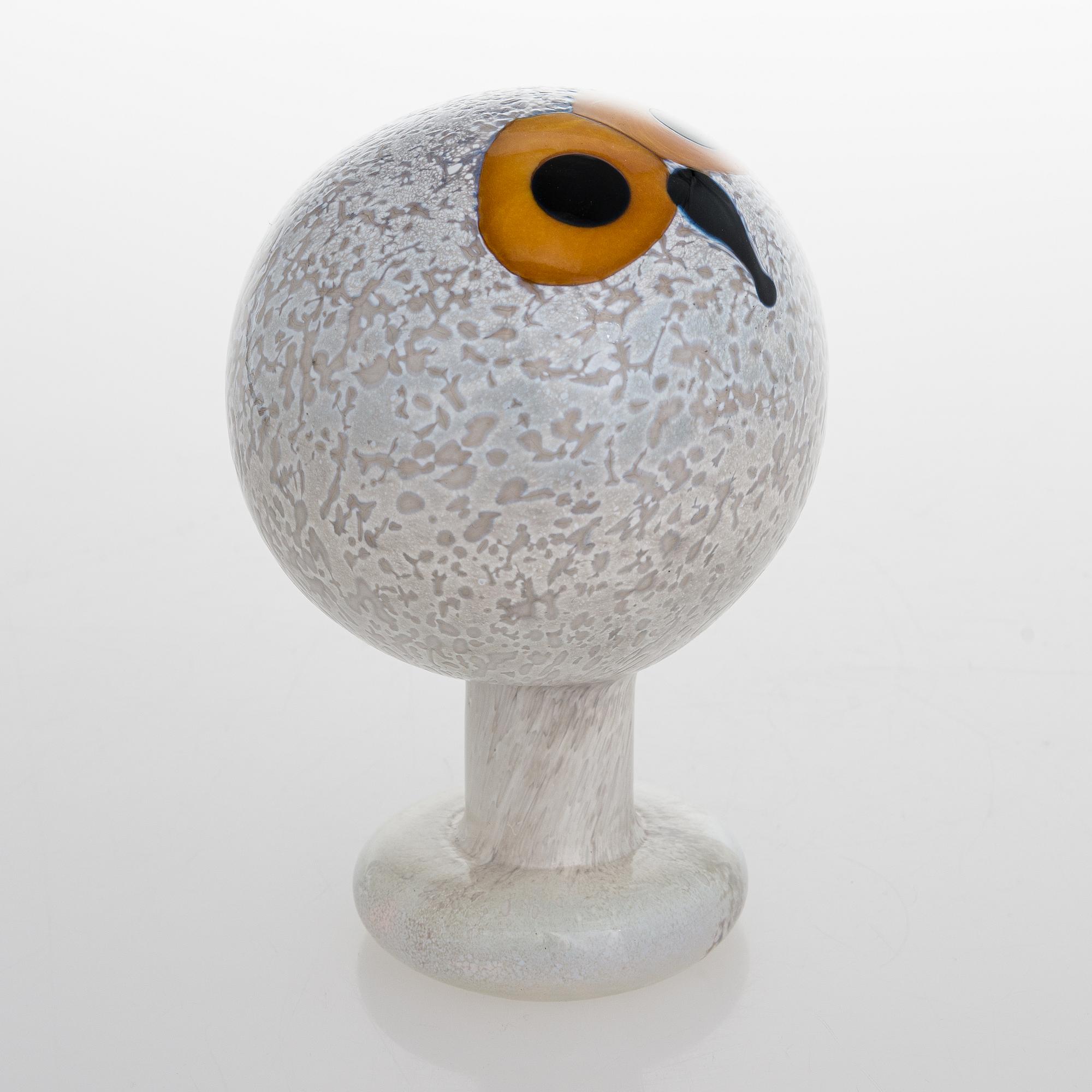 Oiva Toikka, A glass bird, signed O. Toikka Nuutajärvi.