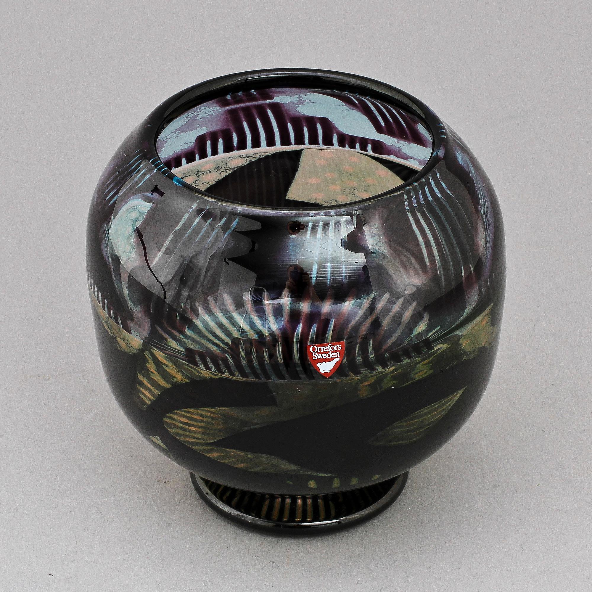 SKÅL, glas, Eva Englund, Orrefors, dat -88.