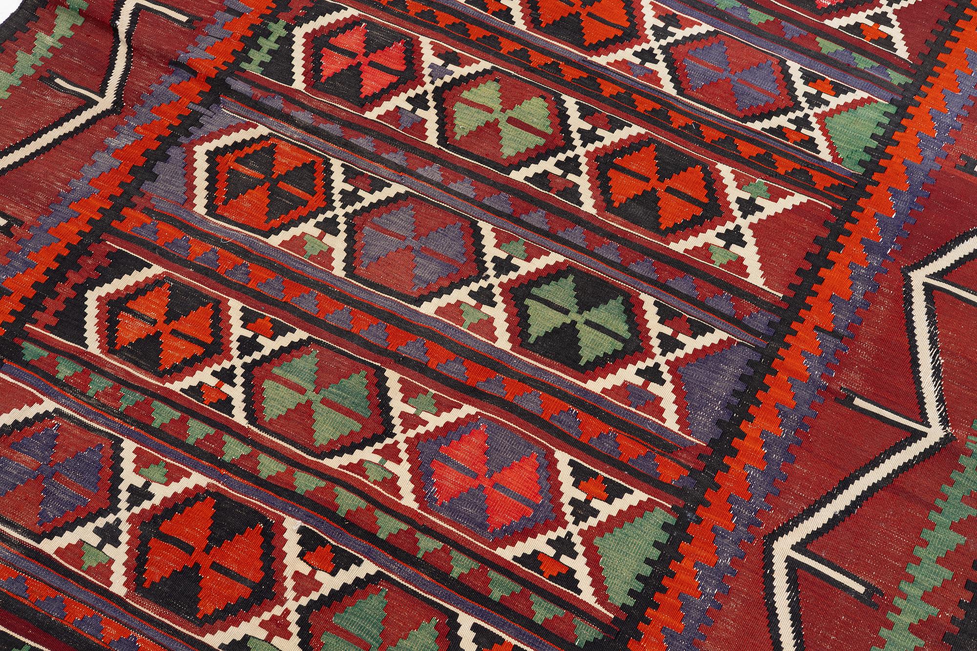 Matta, Kelim, antik/semiantik, ca 300 x 167 cm.