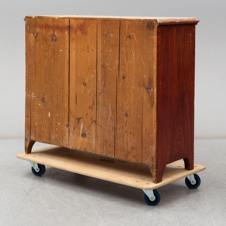 A first half of the 19th century chest of drawers.