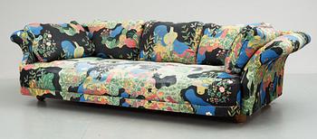 450. JOSEF FRANK, "Liljevalchssoffan", Firma Svenskt Tenn.