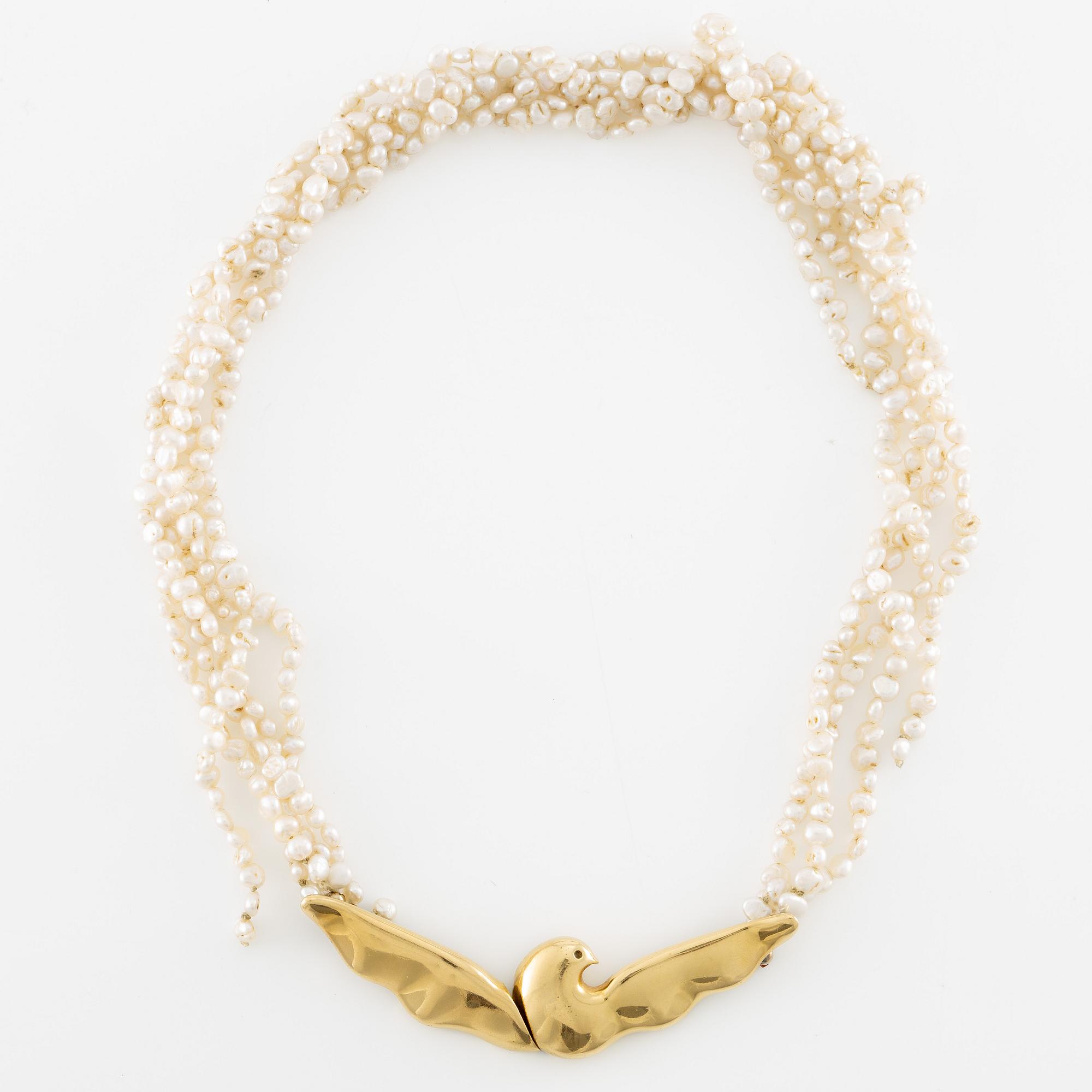 Paloma Picasso,.