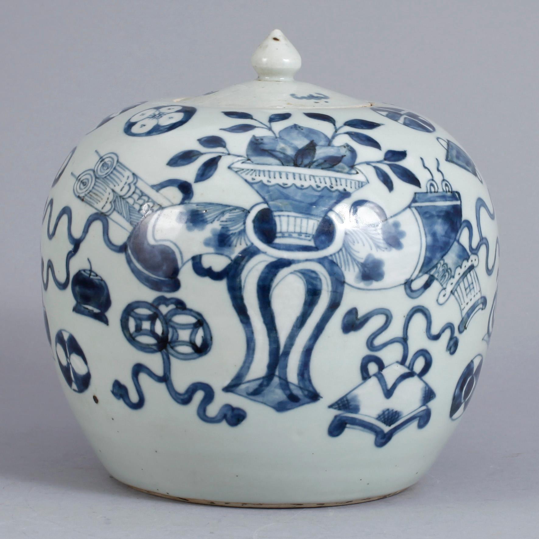 URNA MED LOCK, porslin, Kina 1800-tal.