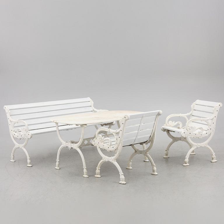 A garden sofa, a table and a pair of chairs, Byarums bruk.