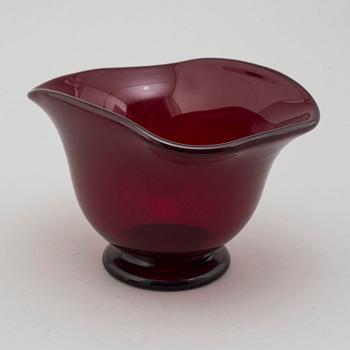 MONICA BRATT, a glass bowl for Reijmyre.