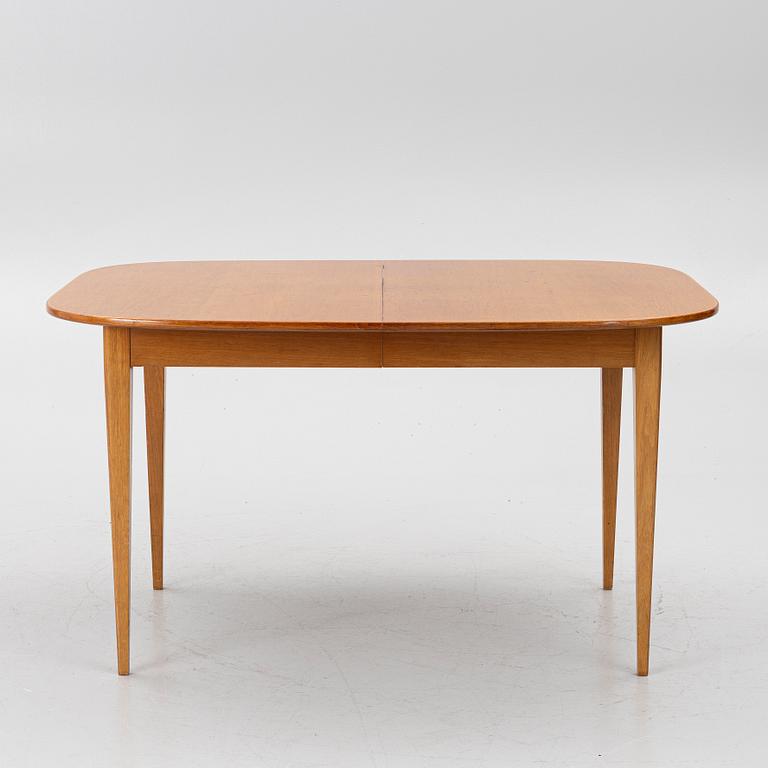 Josef Frank, Dining table, model 947, Firma Svenskt Tenn, pre-1985.