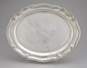 BRICKA, silver, C G Hallberg, Stockholm, 1900-tal. Vikt 1613 g.