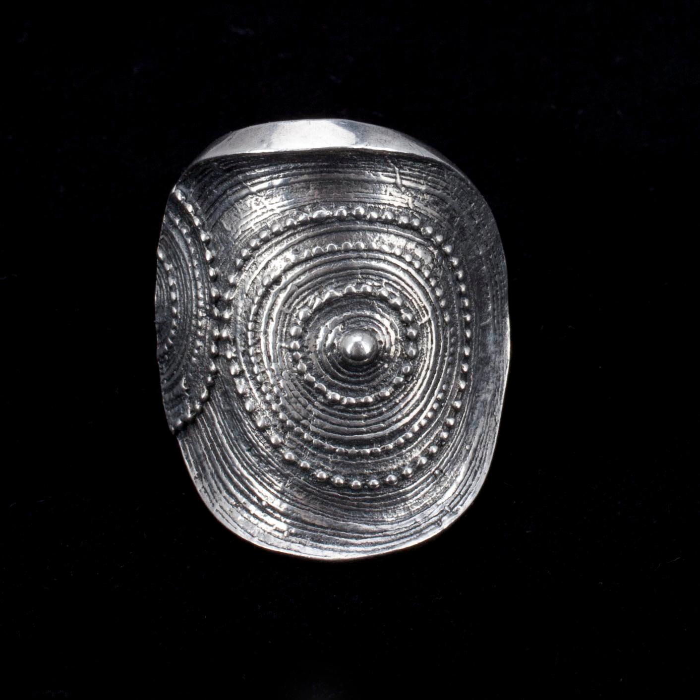 RING, silver, signerad Jorma Laine, Åbo 1973.