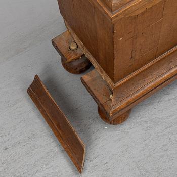 LONGCASE CLOCK, second half of the 18th century.
