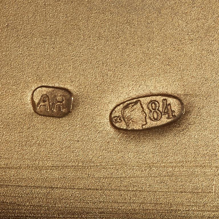 CIGARETTETUI, av Anna Ringe, S:t Petersburg 1908-1917.