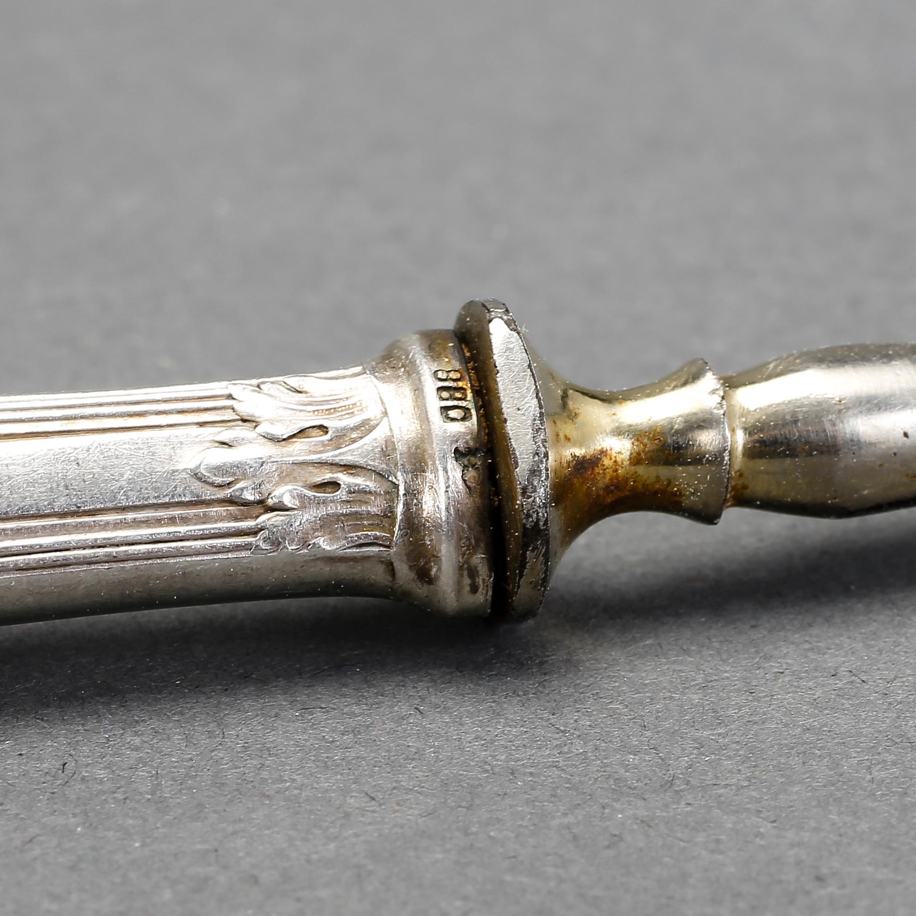 BESTICK, 8 delar, silver, Ryssland, 1900-talets början. Vikt ca 376 gram.