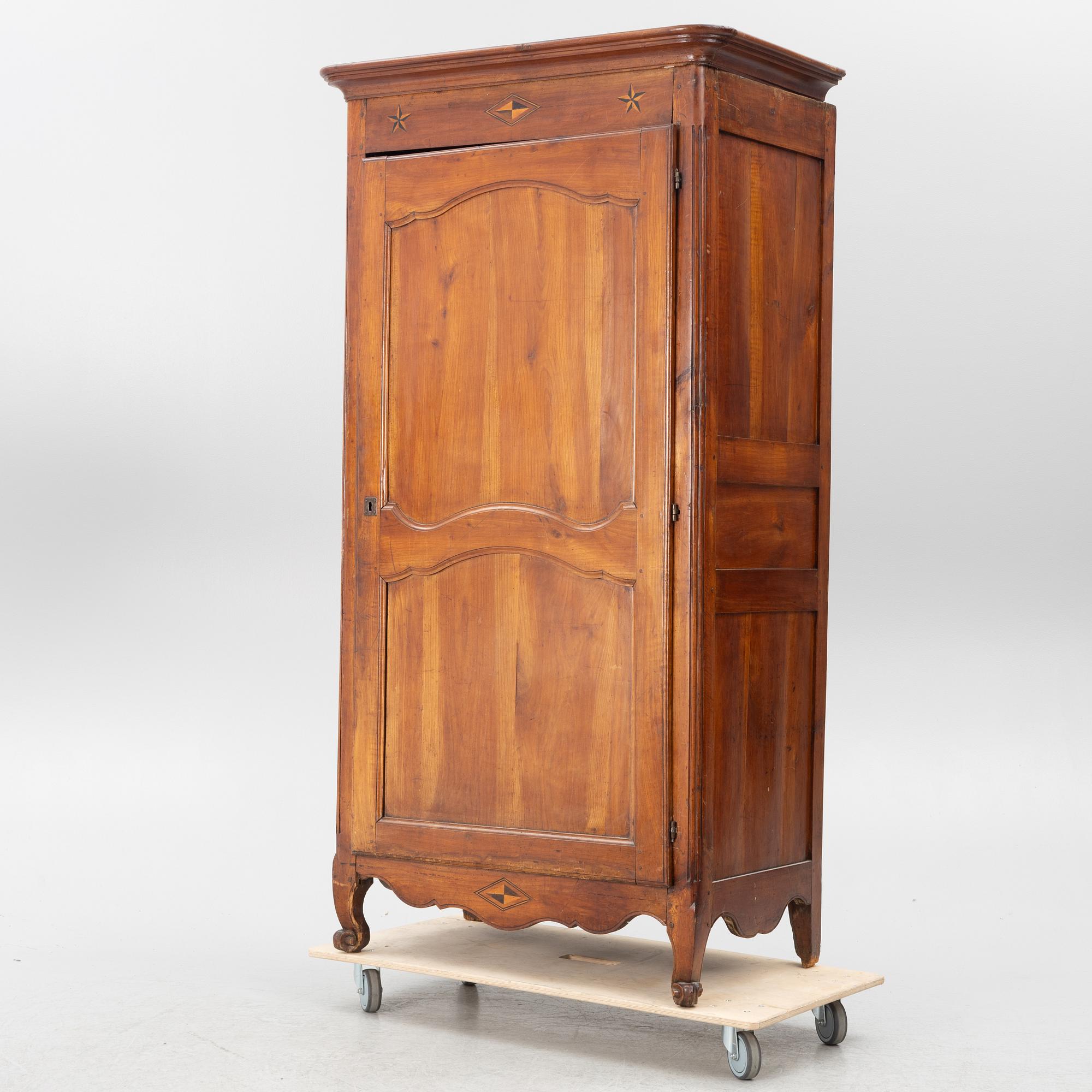Cabinet, France, 19th century.