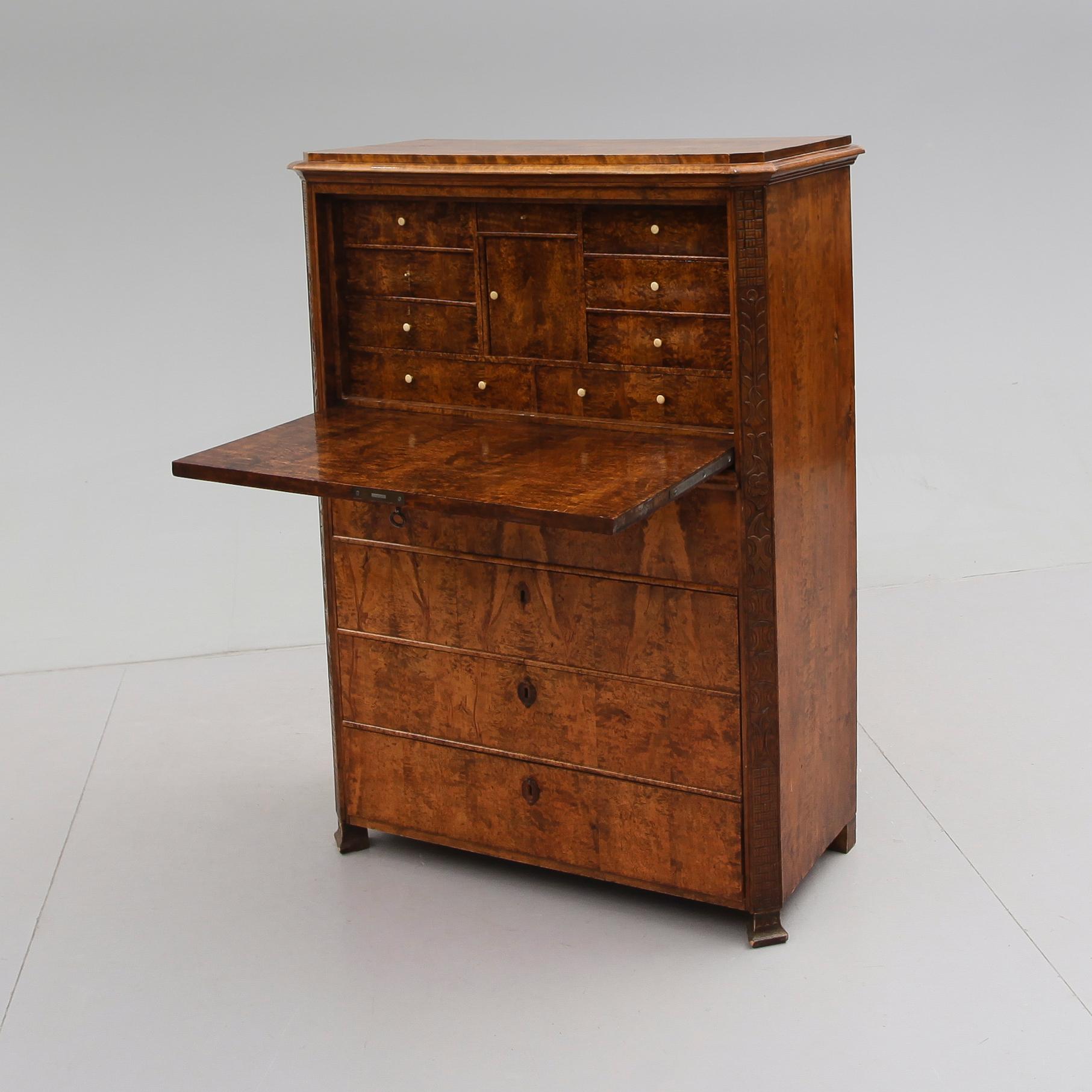 CHIFFONJÉ, 1800-tal.