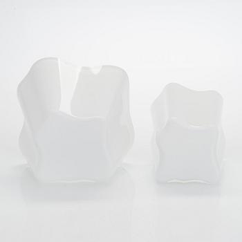 Alvar Aalto, taidelasi, "Aallon kukka", neljä osaa, signeerattu Alvar Aalto 154 / 1983.