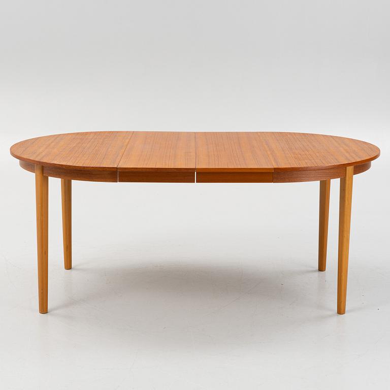 A dining table, 1950's/60's.