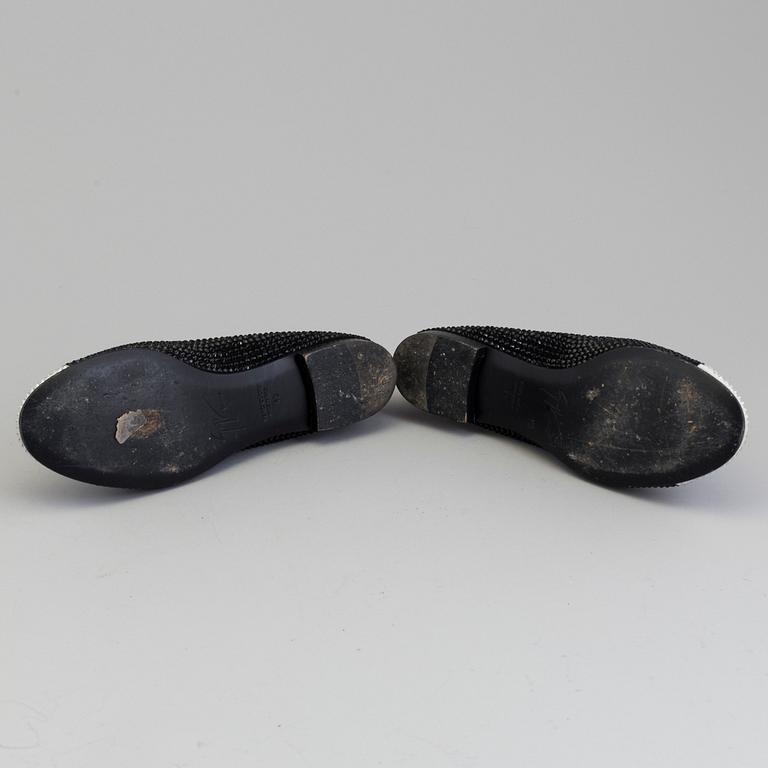 SHOES, Giuseppe Zanotti, size 43.