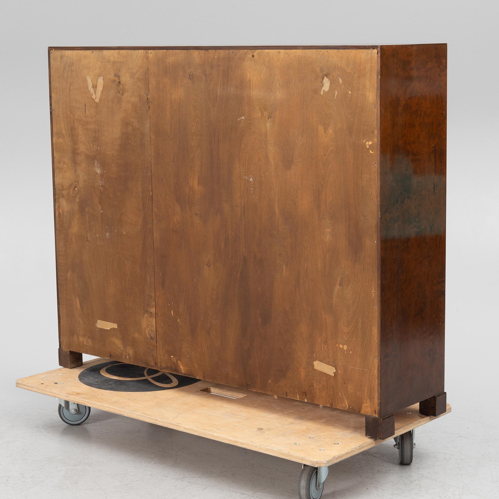 A  1930s functionalist bookcase.