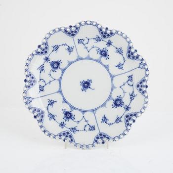 Plates, 3 pcs, porcelain, "Musselmalet", full lace, Royal Copenhagen, Denmark.