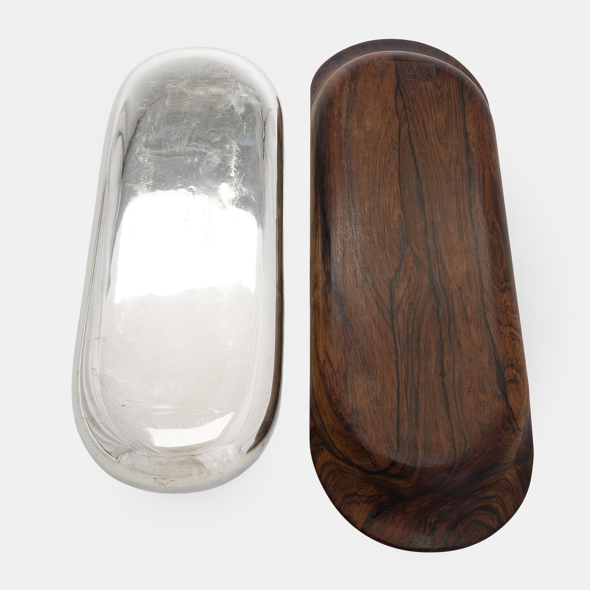 Kay Bojesen, Serveringsfat samt -bestick, sterlingsilver och palisander, Danmark. Kring 1960-talets mitt.