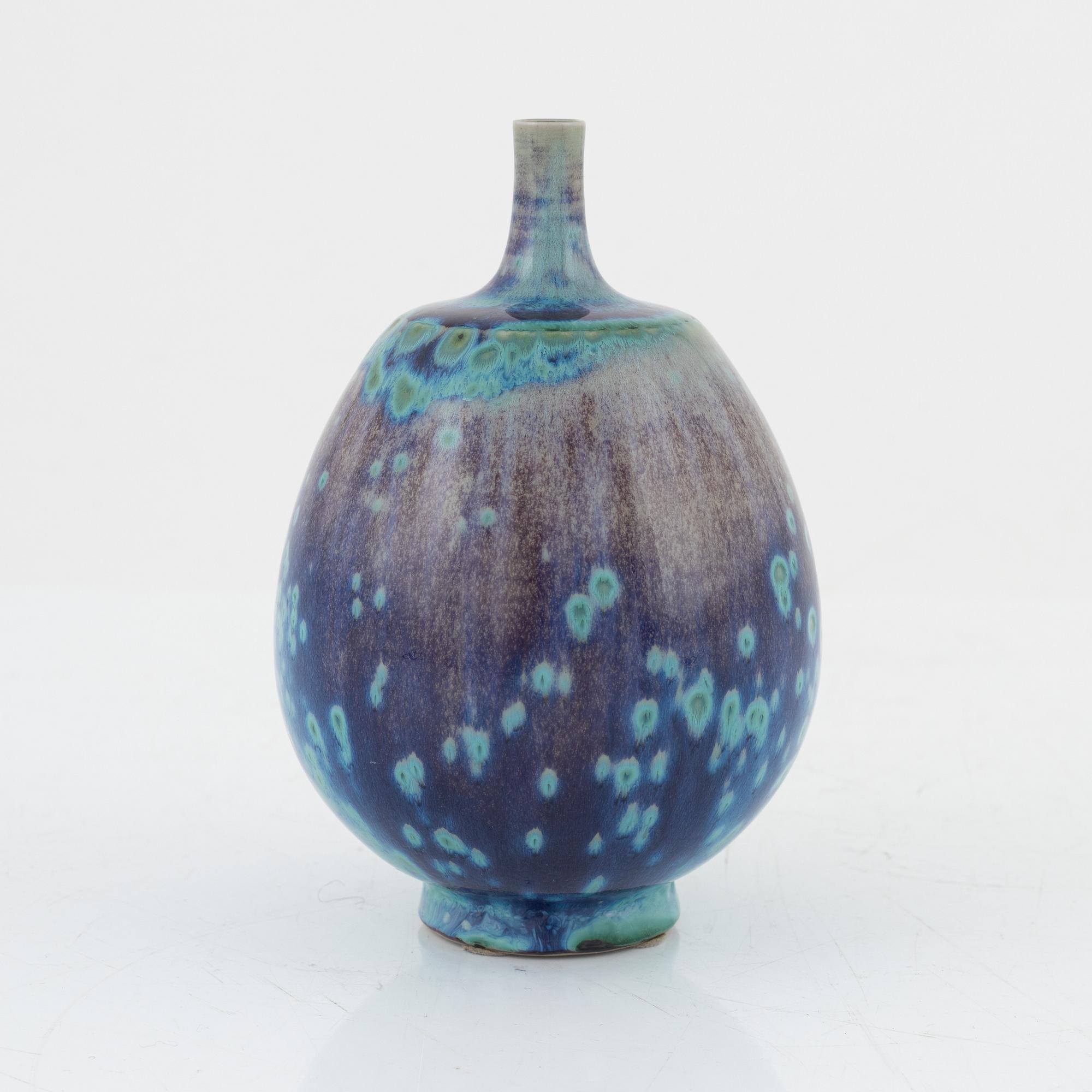 Berndt Friberg, vas, Gustavsbergs studio, 1968.