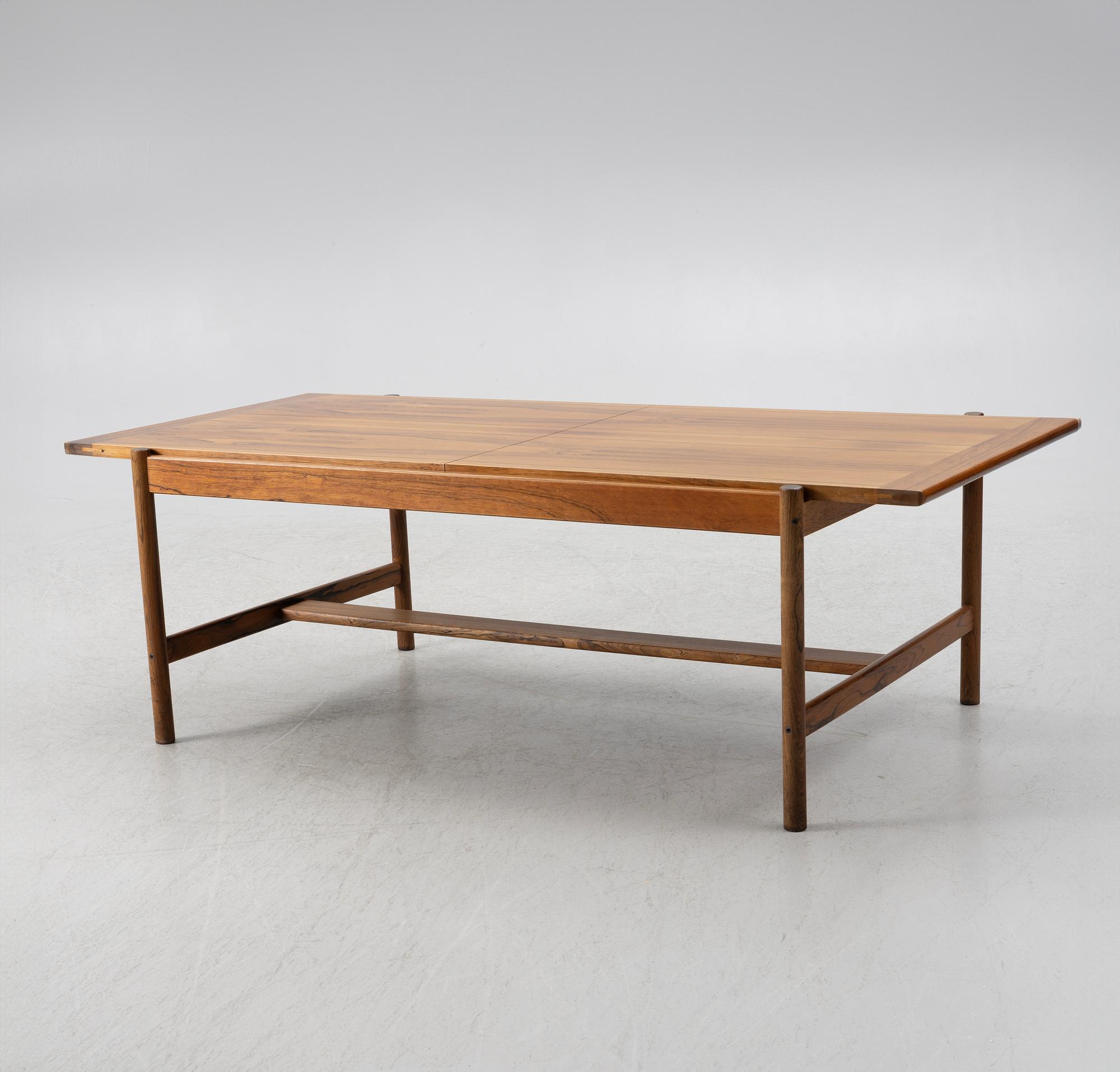 A coffee table, 1960s/70s.