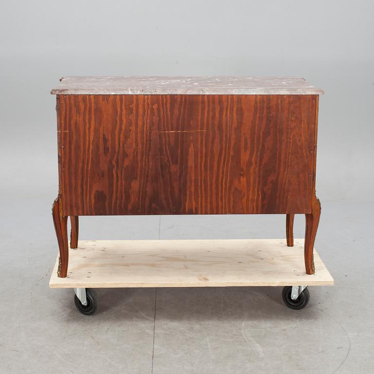 BYRÅ, gustaviansk stil, s k Haupt-kopia, 1900-tal.