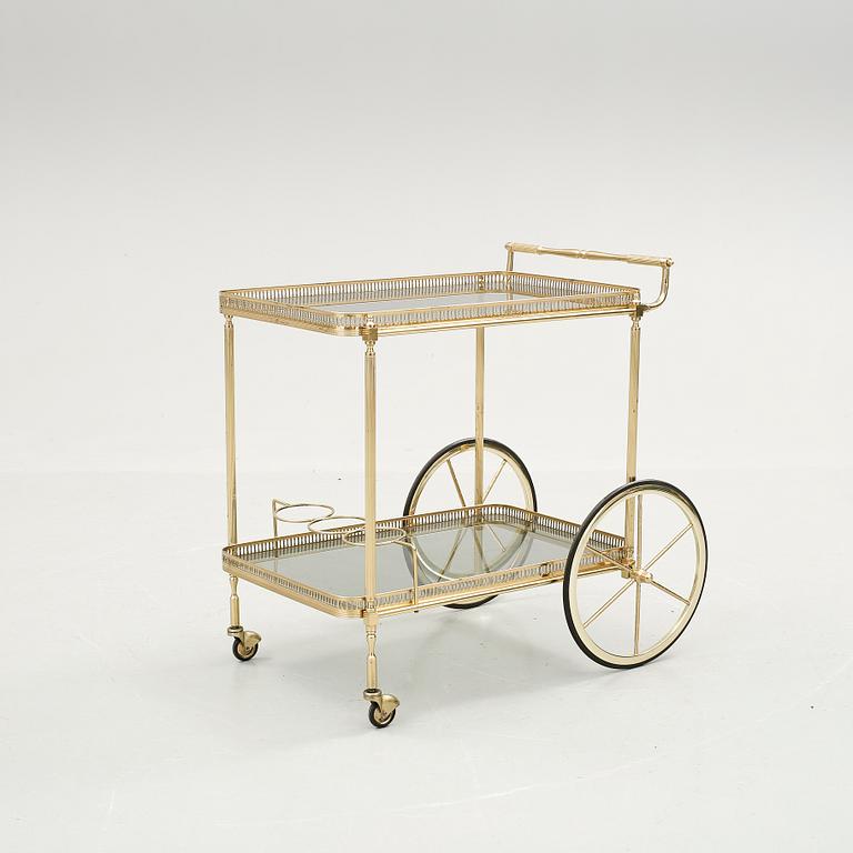 SERVERINGSVAGN, 1900-talets andra hälft.