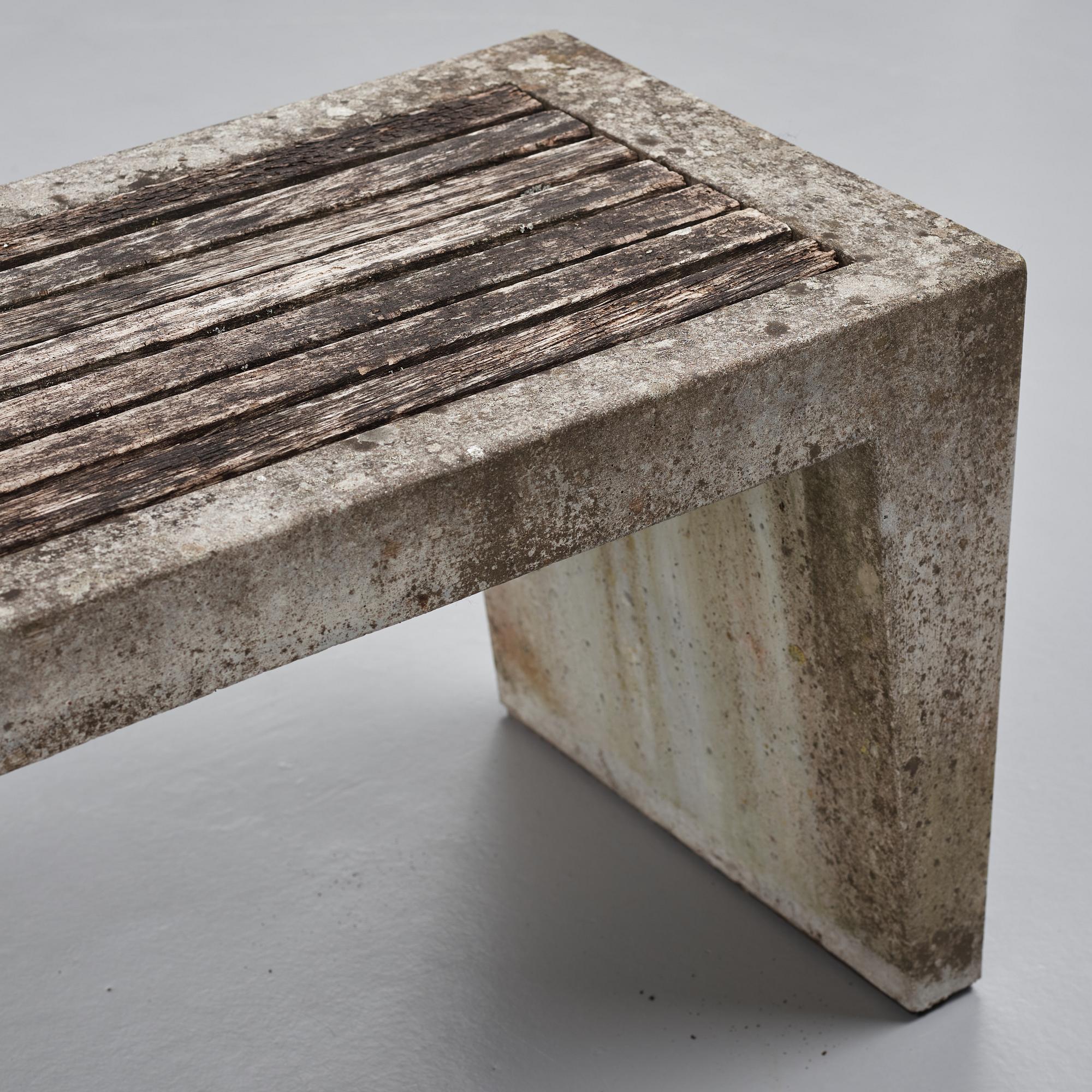 Stina Lindholm, bänk, "Pilgårds", Skulpturfabriken, samtida produktion.