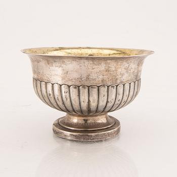 A Swedish 19th century silver sauce bowl mark of G Möllenborg Stockholm 1832 weight 343 grams.