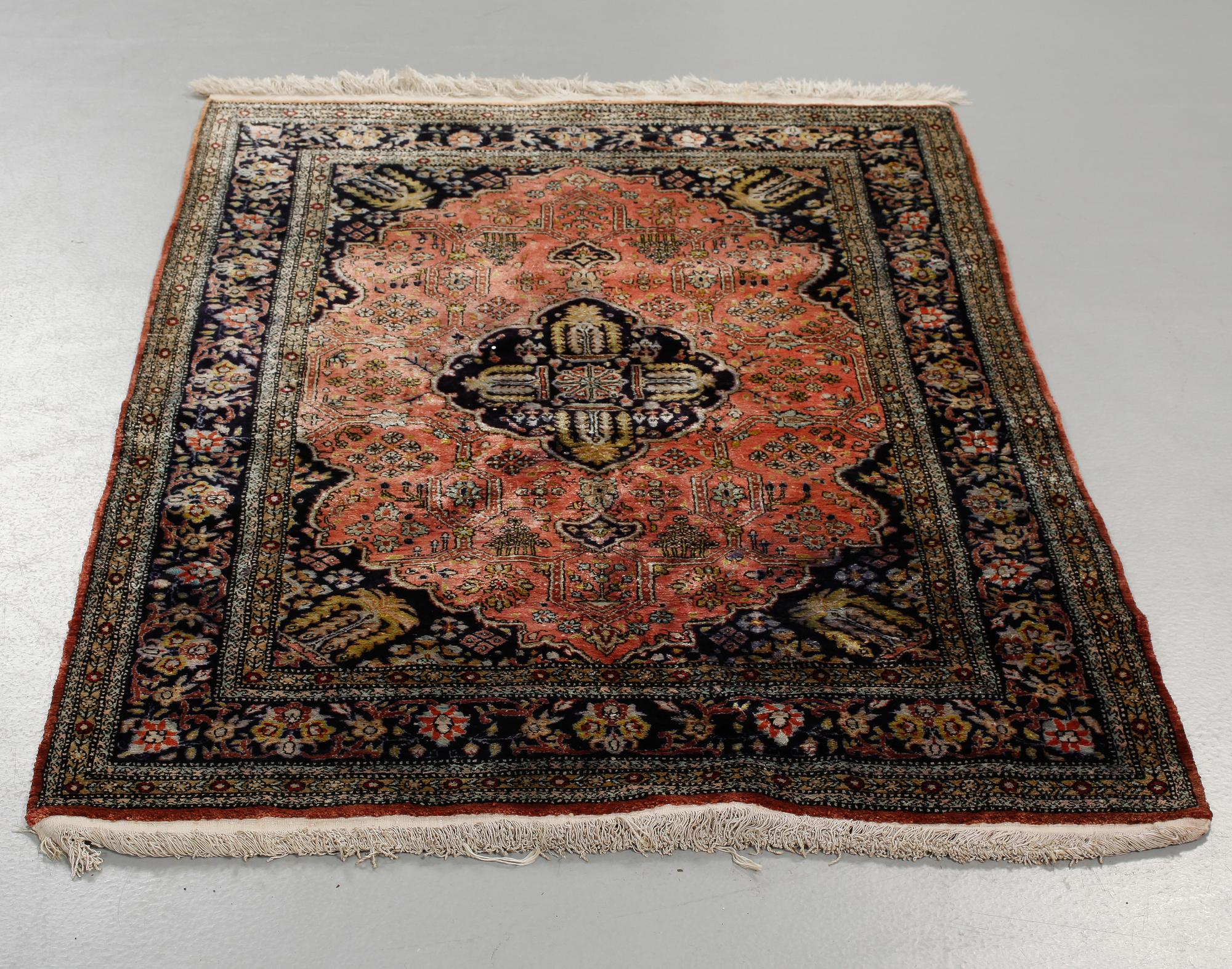 MATTA, Ghom/Kashmir, old, 156 x 106 cm.