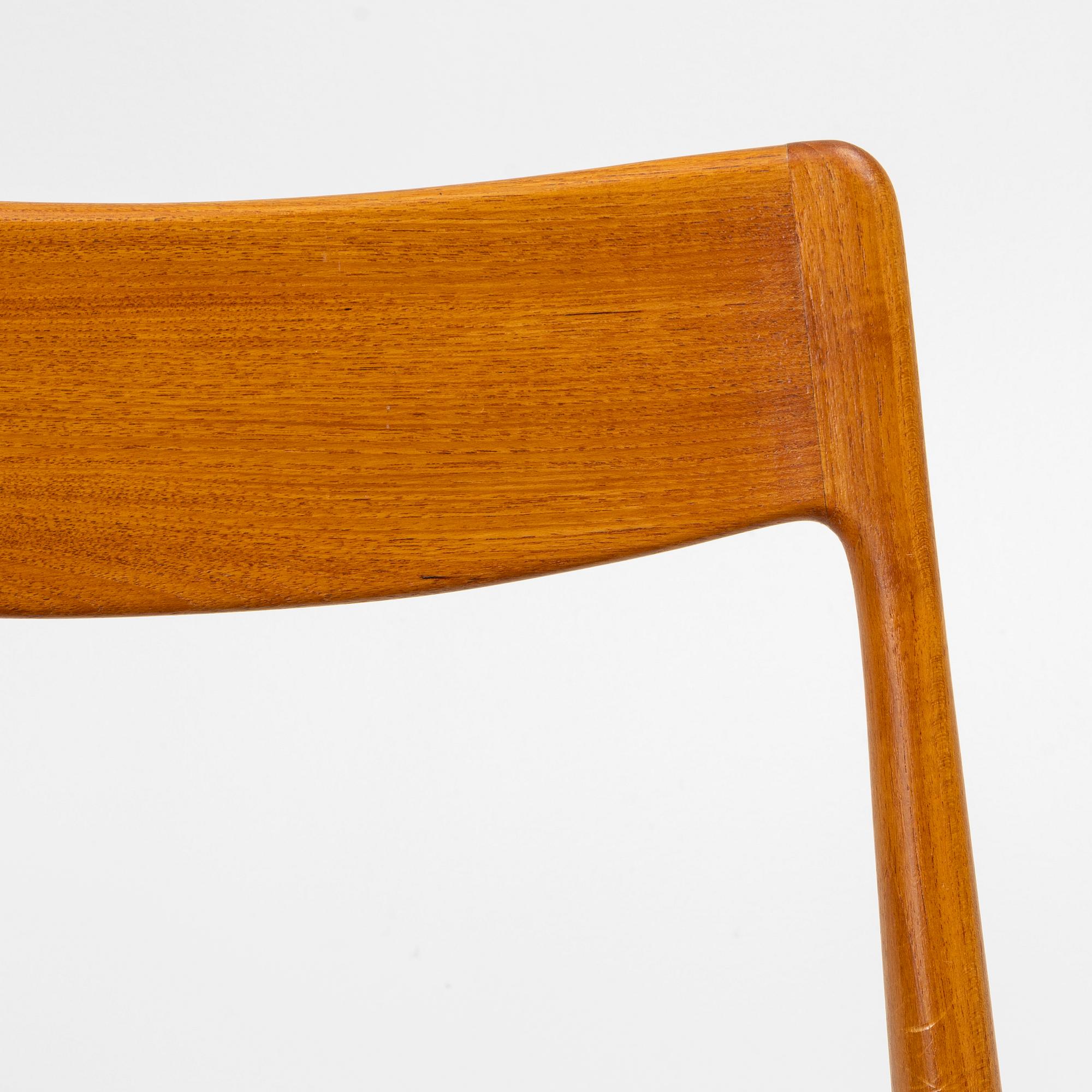 Niels Otto Møller, Alfred Christensen, six "Boomerang/370" chairs, Slagelse, Denmark, 1960s.