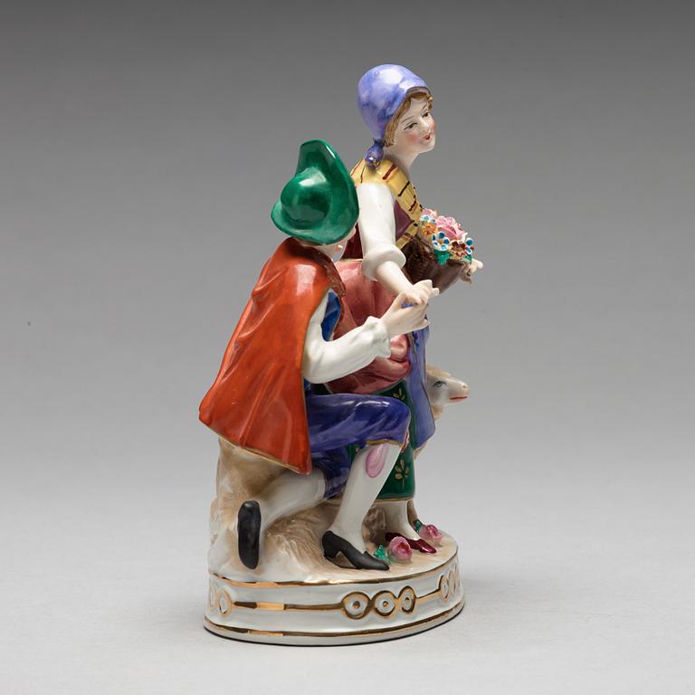 FIGURGRUPP, porslin. Neapelliknande märke, 1900-tal.