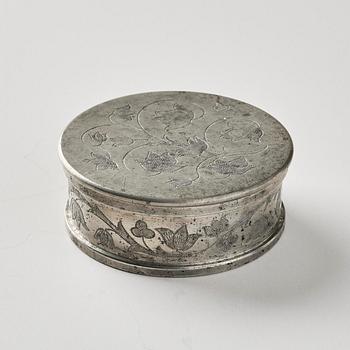 Firma Svenskt Tenn, a pewter box, Stockholm, 1936.