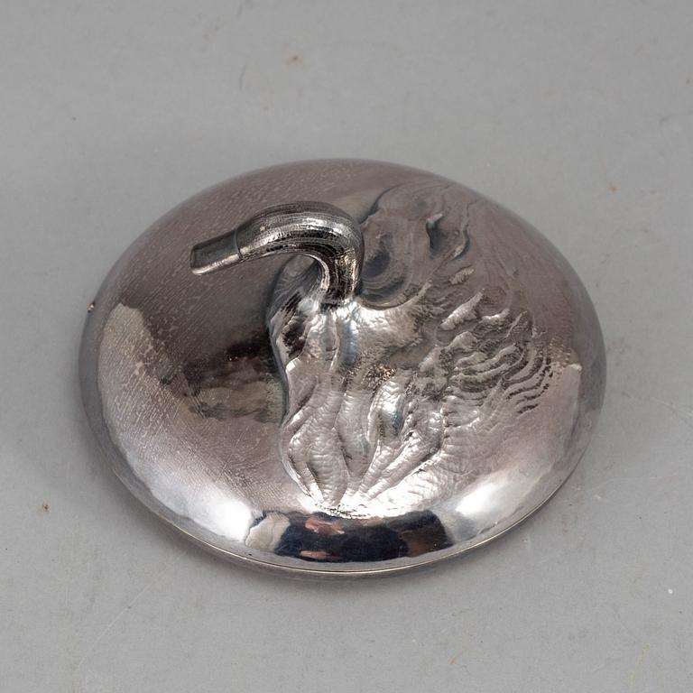 A Sterling silver box by Olle Ohlsson, Stockholm, 1983.